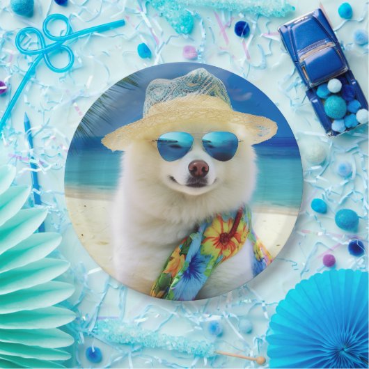 American Eskimo on Beach, Sommergeschenk für Hunde Pappteller (Party)