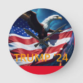 American Flag American Eagle TRUMP 2024 Runde Wanduhr (Vorderseite)