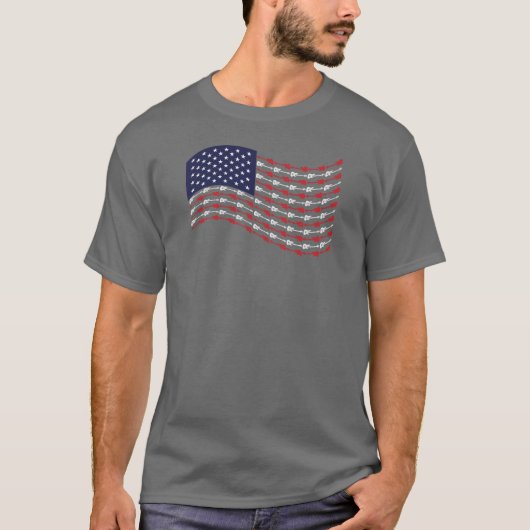 American Flag Bass Guitar Rocking in den USA T-Shirt (Vorderseite)