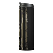 American Flag Bigfoot Bottom Land Camouflage Thermosbecher (Nach rechts gedreht)