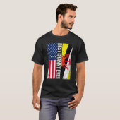 American Flag Brunei Flag Beste Granny Ever Famili T-Shirt (Vorne ganz)