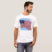 American Flag Closing for Men T-Shirt (Vorne ganz)