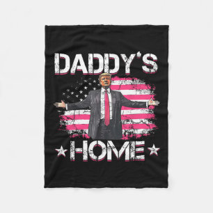 American Flag Daddy's Zuhause Trump 2024 Patriotic Fleecedecke