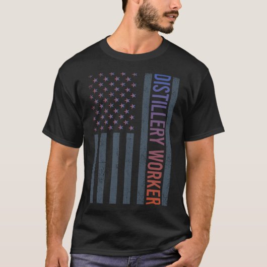 American Flag - Distillery Worker T-Shirt (Vorderseite)