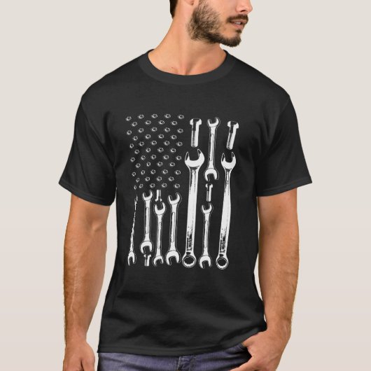 American Flag Mechanic Patriotic Auto Wrench T-Shirt (Vorderseite)
