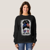 American Flag Patriotic ER Nurse Messy Bun Women 4 Sweatshirt (Vorne ganz)