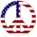 American Flag Peace (USA) Freistehende Fotoskulptur<br><div class="desc">Das amerikanische Flag Peace-Schild verbindet die Flagge der USA mit einem Friedenszeichen für nostalgische Gefühle.</div>