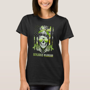 American Flag Skull Warriose Scoliose Awareness Gr T-Shirt