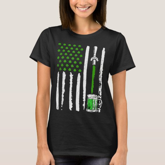 American Flag St Patrick s Day Shamrock Drinking B T-Shirt (Vorderseite)