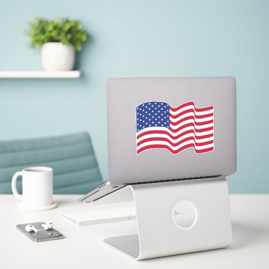 American Flag Sticker (Laptop auf Schreibtisch)