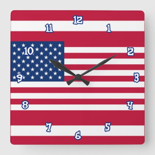 American Flag Wall Clock in Three Sizes Quadratische Wanduhr (Vorderseite)