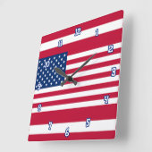 American Flag Wall Clock in Three Sizes Quadratische Wanduhr (Winkel)
