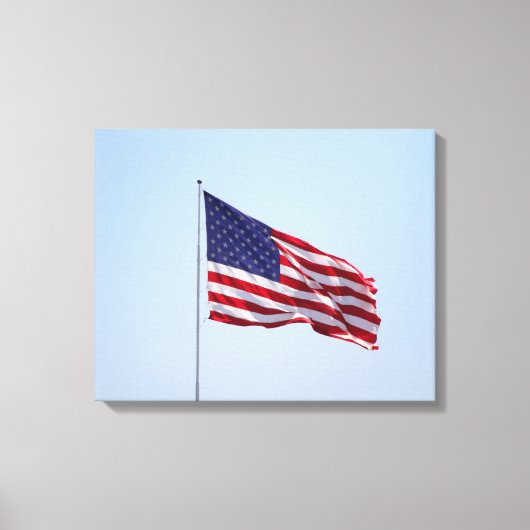 American Flag Waving in the Sky Color 16x20 Leinwanddruck (Vorderseite)