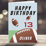 American Football Ball Happy Birthday Karte<br><div class="desc">American Football Ball Happy Birthday Card. Fußball-Glückwunschkarte. Personalisieren Sie diese Fußball-Karte mit Ihrem Namen und Text auf der Vorderseite und die Nachricht innen oder löschen Sie sie. Ideal für Kinder,  die Fußball und Sport Liebe.</div>