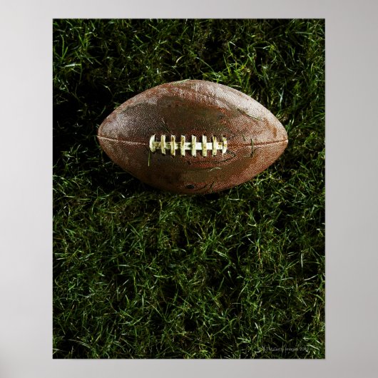 American football on grass, view from oben poster (Vorne)