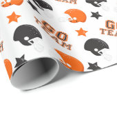 American Football Orange and Black Patterns Geschenkpapier (Rolleneckpunkt)