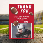 American Football Red Danke Coach Foto Card<br><div class="desc">American Football Red Vielen Dank Coach Foto Card. Fußball danke Ihnen Coach-Karte mit Foto, danke Text, Coach-Name, Mannschaftsname, Jahr, Ihr Name und Fußball-Bälle. In der Karte sind mehr Fußball-Bälle. Foto Dankeschön Karte - fügen Sie Ihr Foto in die Vorlage. Personalisieren Sie die Karte mit Namen und Text. Vielen Dank für...</div>