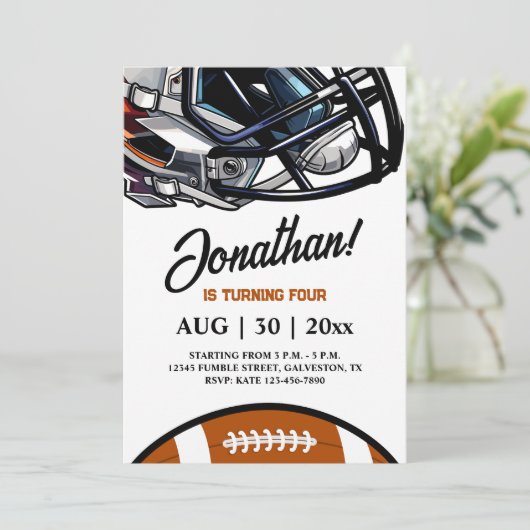 American Football Theme Birthday Einladung (Stehend Vorderseite)