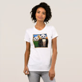 American Gothic Panda mit Bambusrahmen T-Shirt (Vorne ganz)