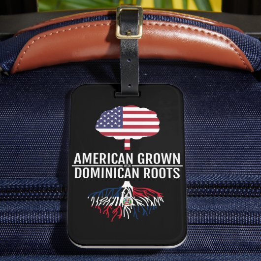 American Ground Dominican Roots National Flag Gepäckanhänger (Vorderseite Insitu 2)