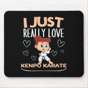 American Kenpo Girl Coach I gerade wirklich Liebe  Mousepad