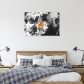 American Lady Butterfly Stretched Canvas Print Leinwanddruck (Insitu (Schlafzimmer))