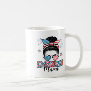 American Mama Messy Bun Patriotic 4. Juli Moth Kaffeetasse