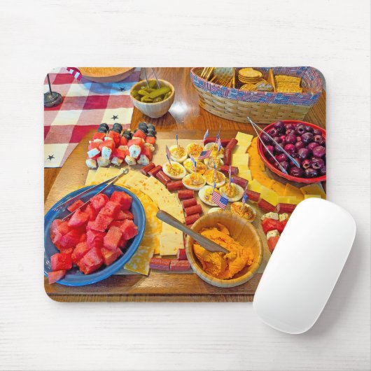 American Patriotic Charcuterie Party Board Mousepad (Mit Mouse)