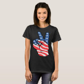 American Peace Flag  Patriotic 4th of July Hand Si T-Shirt (Vorne ganz)