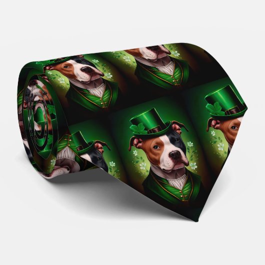 American Staffordshire dog am St. Patrick's Day Krawatte (Gerollt)