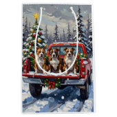 American Staffordshire Terrier Christmas Red Truck Mittlere Geschenktüte (Vorderseite)