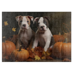 American Staffordshire Welpe Herbstfreude Schneidebrett