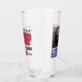 Amerika braucht einen Cowboy - Trump Glas (Rechts)