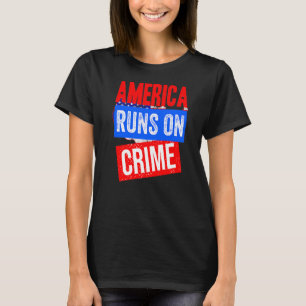 Amerika läuft auf Verbrechen wahrer Kriminalität u T-Shirt