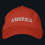 Amerika - Rot bestickte Baseballkappe<br><div class="desc">Amerika ist auf dieser roten,  unisex Baseballkappe oder einer beliebigen Farbe,  die Sie wählen,  in Weiß bestickt. Der perfekte Weg,  um Ihren Patriotismus am 4. Juli,  Gedenktag oder zu jedem Anlass zu zeigen.</div>