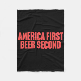 Amerika zuerst Bier zweitens Fleecedecke