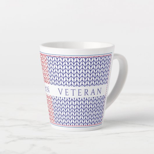 "AMERIKAN VETERAN" Latte Tasse (Rechte Ecke)