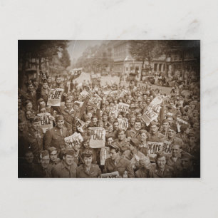 Amerikaner am VJ-Tag Postkarte