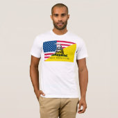 Amerikaner und Gadsden-Flagge T-Shirt (Vorne ganz)
