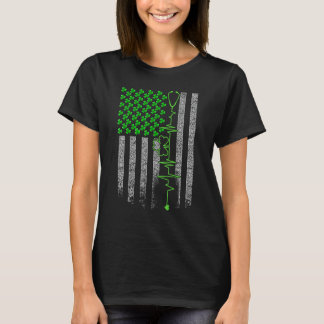 Amerikanisch-irische Krankenschwester Stethoskop H T-Shirt