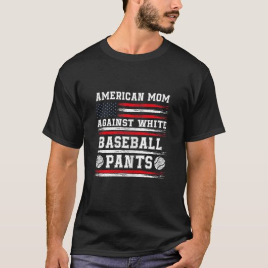 Amerikanisch-weibliche Mutter gegen weiße Baseball T-Shirt (Vorderseite)