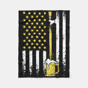 Amerikanische Bierbrauerei mit Vintager Flagge 4. Fleecedecke