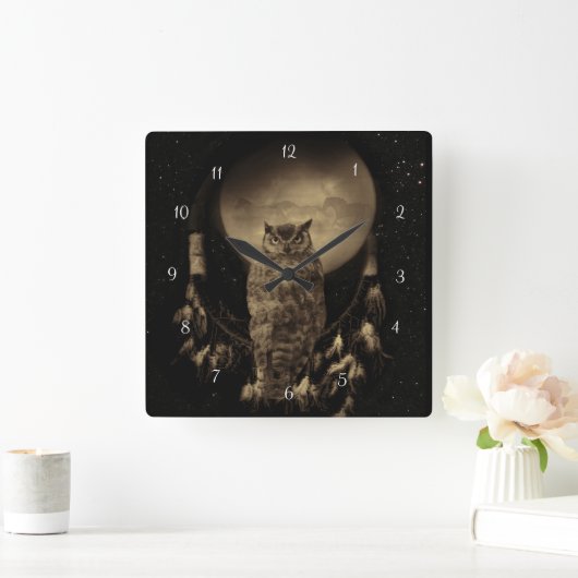 Amerikanische Eule und Traumfänger Quadratische Wanduhr (Zuhause)