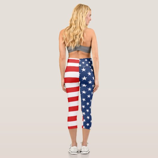 Amerikanische Flagge 4. Juli Capri Leggings (Rückseite)
