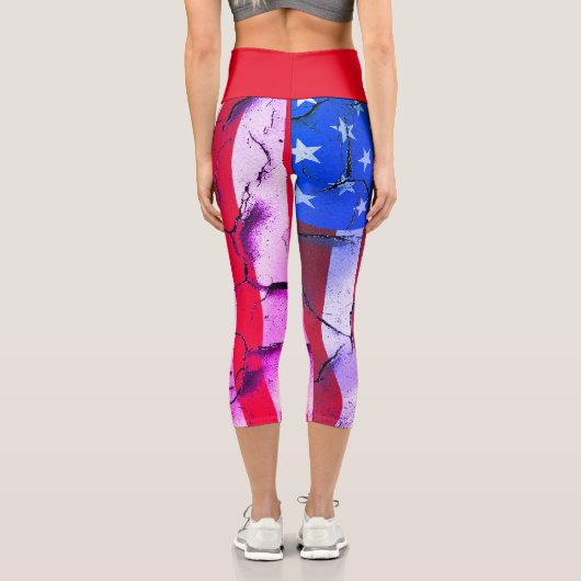 Amerikanische Flagge 4. Juli Feier Capri Leggings (Rückseite)