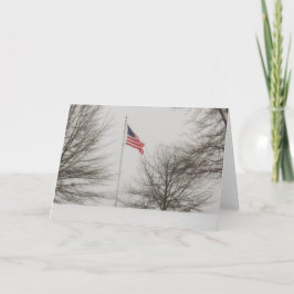 Amerikanische Flagge am Schneetag Feiertagskarte