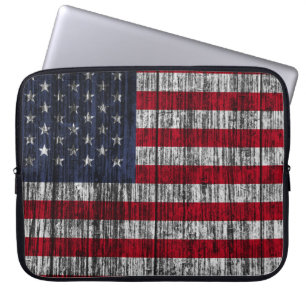 Amerikanische Flagge auf Zaunhintergrund.4., abs. Laptopschutzhülle
