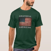 Amerikanische Flagge - dankbare Amerikanerin T-Shirt (Vorderseite)
