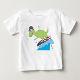 Amerikanische Flagge Dinosaurier Surfing Baby T-shirt