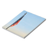 Amerikanische Flagge durch Morgenröte Notizblock (Rotiert)